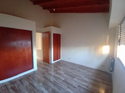 Imagen 9 de 16 de Ph 2 Ambientes Con Patio