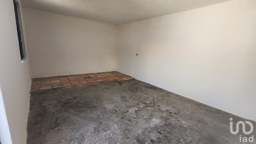 Venta Bodega 5 Ambientes Los Olivos