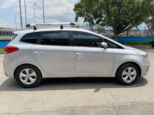 Imagen 12 de 25 de Kia Carens Suv Ex 2016