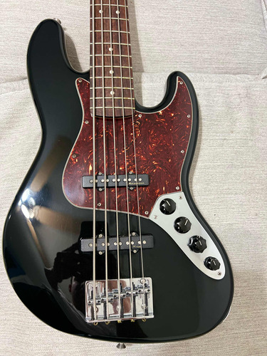 Bajo Fender Jazz Bass Deluxe Mexicano 5 Cdas.