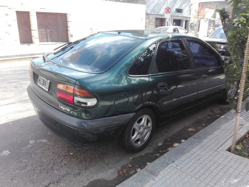 Imagen 7 de 11 de Renault Laguna 2.0 1999 Volvo Titular Desde El 2003 Capital