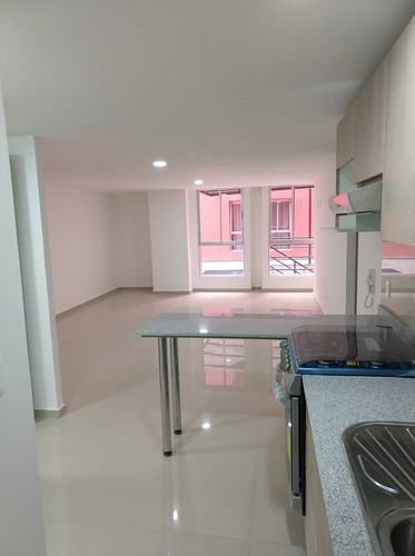 Imagen 1 de 12 de Torre Central Balderas, Renta Departamento Nuevo Listo +amenidades, 1752