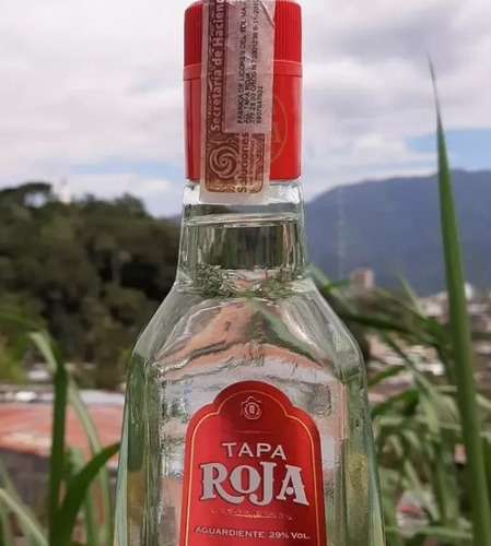 Aguardiente Tapa Roja 750ml Importado- Colombia