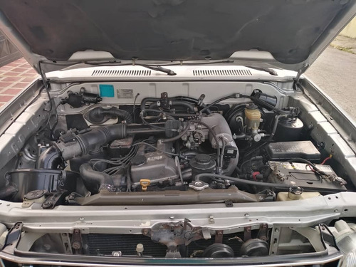 Imagen 11 de 12 de Toyota Meru Sincronica 4x4