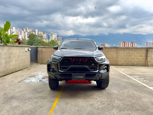 Toyota Hilux 2.4l