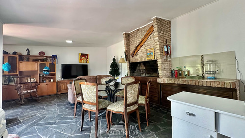 Casa 3 Dormitorios En Ciudad De La Costa Con Piscina Climatizada Y Barbacoa