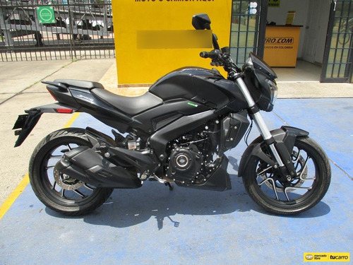 Moto Bajaj Dominar 400