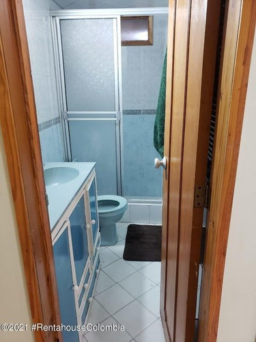 Imagen 10 de 20 de Vendo Comercial En Morato(bogota) C.m 22-802