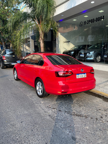 Volkswagen Vento 1.4 Comfortline 150cv