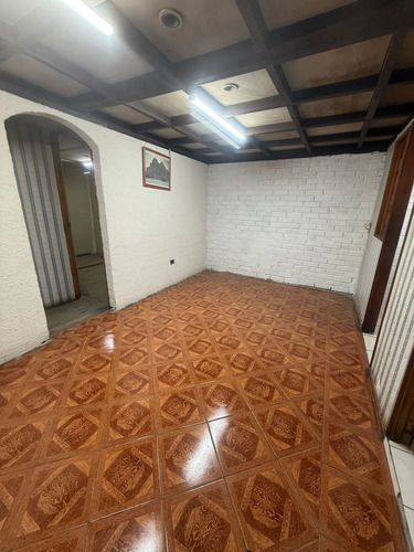 Remate! Casa De 106m2 Cercana A Metro Sotero Del Río