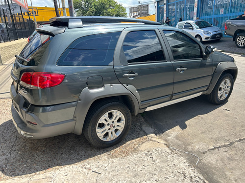 Fiat Palio 1.6 Weekend Adventure