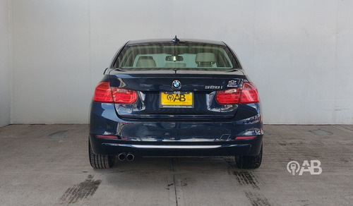 Imagen 5 de 10 de Bmw Serie 3 2013 2.0 320ia Modern Line At