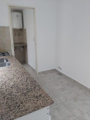 Imagen 17 de 20 de Departamento - Moron