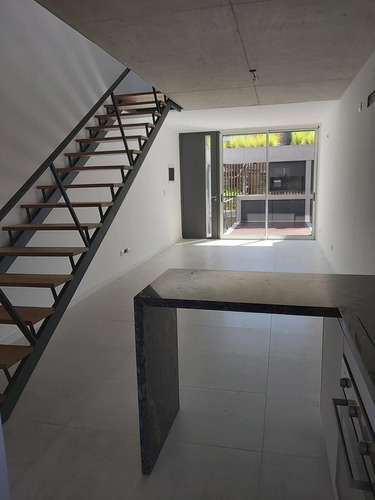 Imagen 8 de 16 de Departamento - Olivos