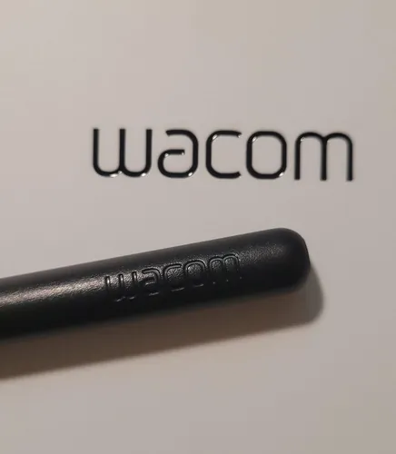 Wacom Intuos Art Cth-690 (Usado)