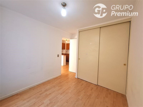 Departamento En Venta De 2 Dorm. En Concepción