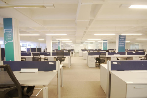 Imagen 15 de 19 de Oficina En Alquiler, De Categoría Lista Para Estrenar
