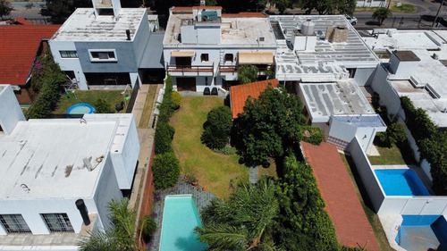 Casa De Categoría En Venta - Bajada Del Cerro