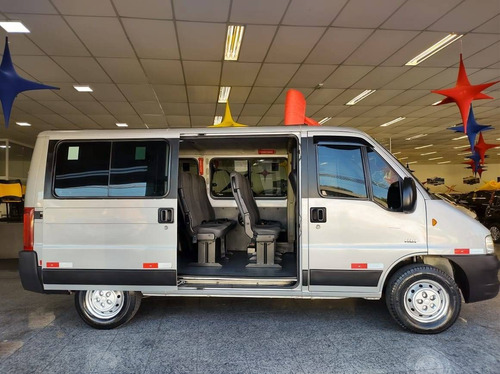 Imagem 6 de 8 de Peugeot Boxer 2.3 Hdi 330 16 Lugares 16v Turbo Diesel