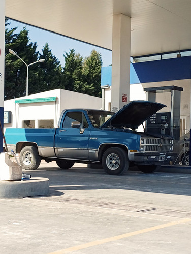 Chevrolet Silverado 1981, Americana, Buen Estado
