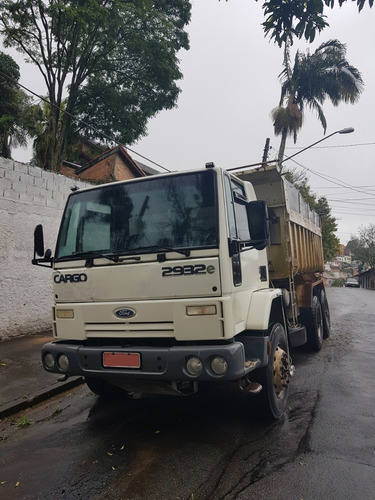 Imagem 1 de 2 de Ford Cargo 2932 E 6x4 T 3-eixos 2p (diesel) / 2007