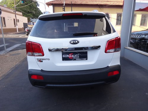 Imagem 6 de 9 de Kia Sorento Ex 2.4 Automático Gasolina