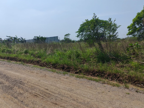 Terreno En Venta En Veracruz A 5 Km Adelante De Paso Del Toro.