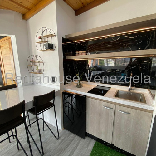 Lomas Del Avila En Venta Hermoso Pent House Dúplex Con Vista Al Ávila