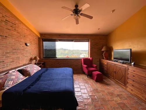 Ls Vende Pent House Urb Miranda