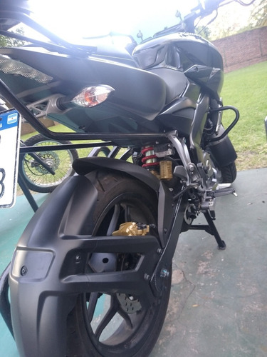 Bajaj Rouser Ns 200