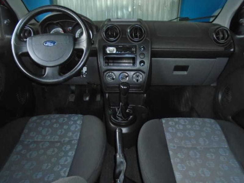Ford Fiesta Hatch 1.0 8v Flex