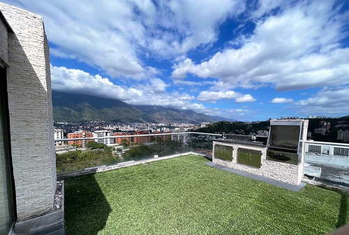 Imagen 2 de 20 de Vendo Ph 320m2 5h/4.2b/3p Colinas De Valle Arriba 6918