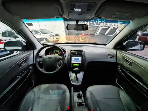 Imagem 7 de 18 de Hyundai Tucson 2.0 Mpfi Gls 16v 143cv 2wd 2017