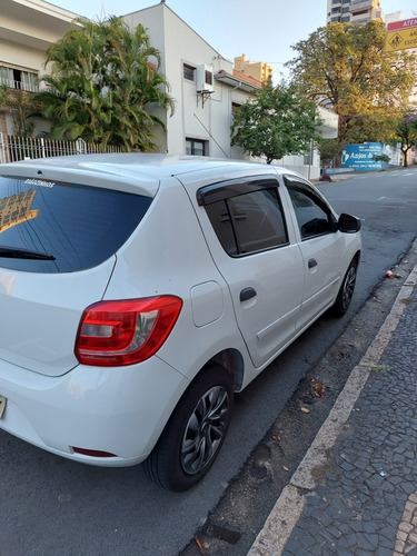 Renault Sandero 2016 1.0 16v Authentique Hi-flex 5p