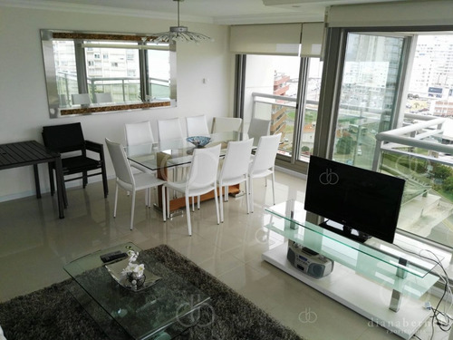 Imagen 4 de 21 de Apartamento Vista Al Mar, 2 Dormitorios En Edificio De Lujo