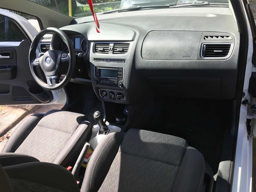 Volkswagen Fox 1.6 Confortline Saf 2014