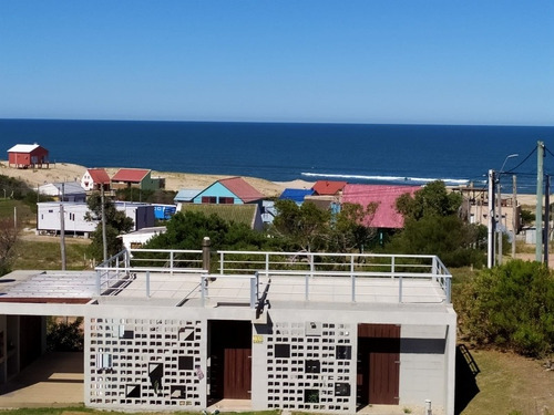 Hermosa Vista Al Mar En Punta Del Diablo. Andrómeda Pdd.