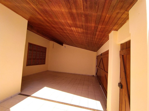 Imagem 1 de 12 de Casa De 3 Dormitórios No Parque São Lourenço - Ca00272 - 68388999