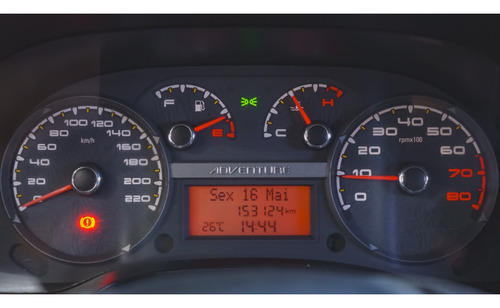 Fiat Strada 1.8 MPI ADVENTURE CE 16V FLEX 2P MANUAL