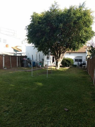 Imagen 16 de 16 de Casa En Venta 4 Ambientes- Villa Tesei- Con Buen Fondo Libre- Permuta Mayor Valor