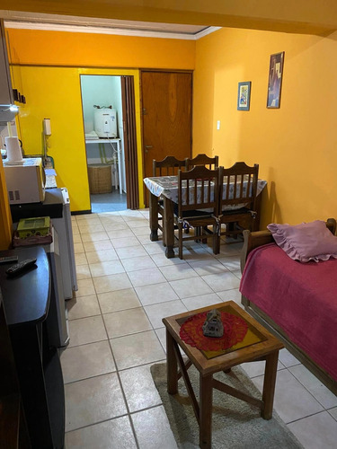 Alojamiento En Mendoza Capital Alquiler Temporario Y Turístico Atendido Por Sus Dueño , Dedicando Toda La Atención A Nuestros Turistas Ubicado En El Centro De La Ciudad De Mendoza De Primer Nivel