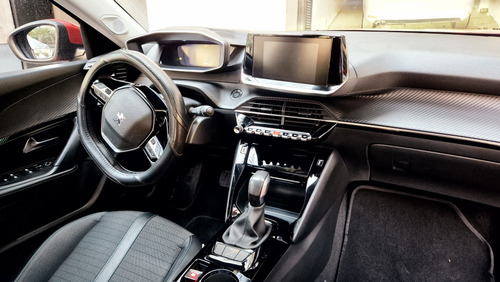 Peugeot 2008 1.2 Puretech Allure Pack