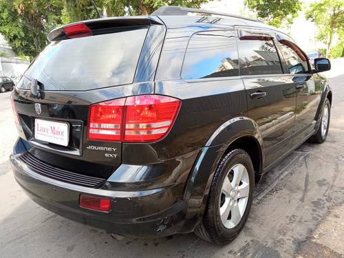 Dodge Journey 2.7 Sxt 5p