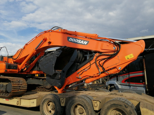 Imagen 9 de 14 de Doosan Excavadora Dx350l/caterpillar 336dl, 330dl