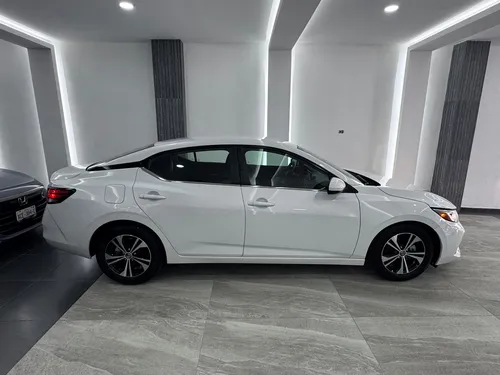 Nissan Sentra 1.8 Sense Cvt