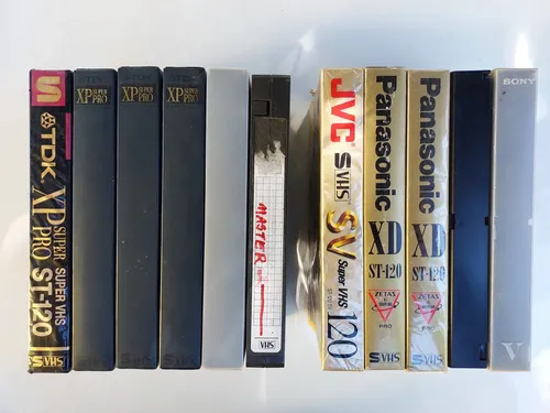 Kit De 4 Fitas De Vídeo Super-vhs,profissional, Estojo Cinza