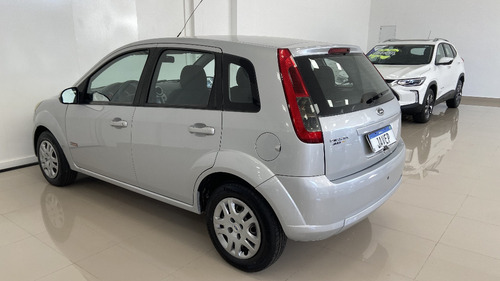 Ford Fiesta 1.6 ROCAM HATCH 8V FLEX 4P MANUAL
