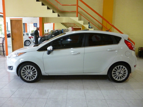 Imagen 4 de 14 de Ford Fiesta Kinetic Design 1.6 Titanium 120cv