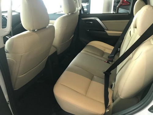 Imagem 7 de 12 de Mitsubishi Pajero Sport Hpe Awd 2.4 16v Mivec Turbo Diesel