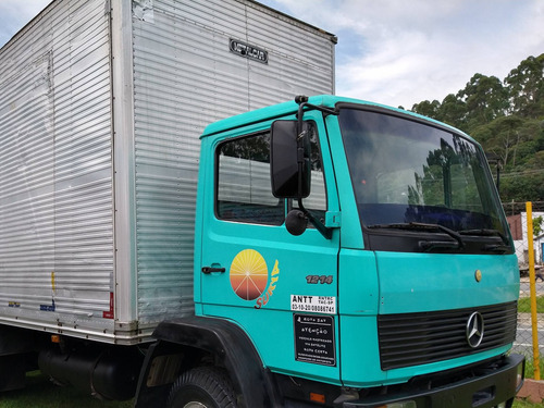 Mercedes Benz 1214